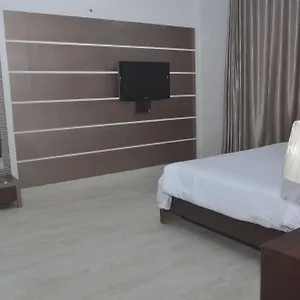 Hotel The Amayaa